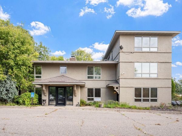 3345 Lexington Avenue S, Unit 301, Eagan, MN 55121