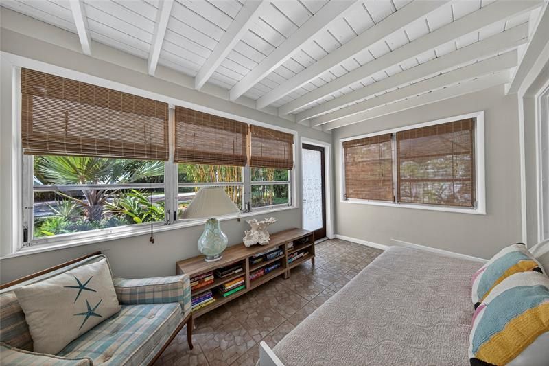 1009 NE 16th Place, Fort Lauderdale, FL 33305 Photo