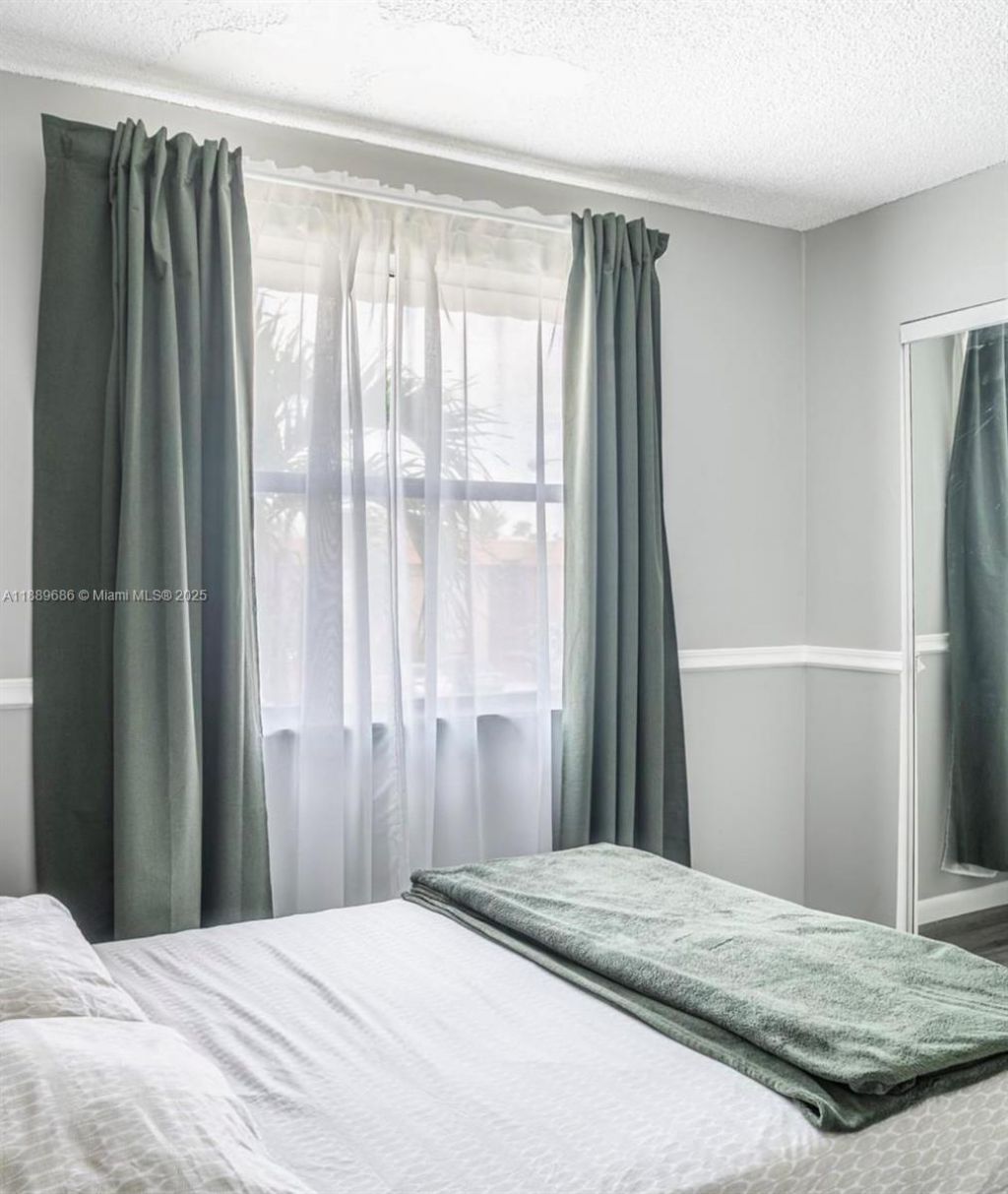 6545 W 27th Ct, Unit 24-47, Hialeah, FL 33016 Photo