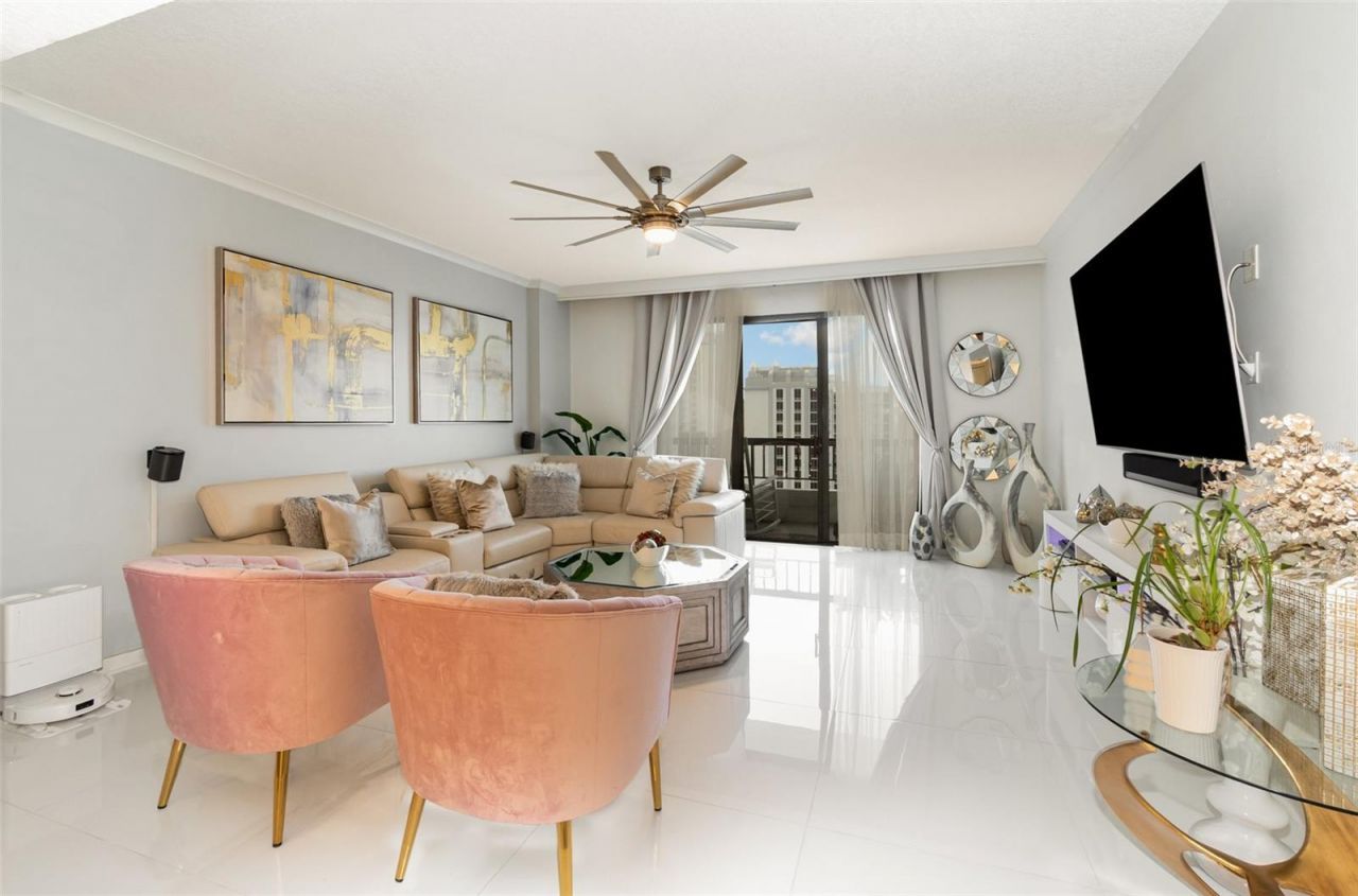 530 E Central Boulevard, Unit 1802, Orlando, FL 32801 Photo