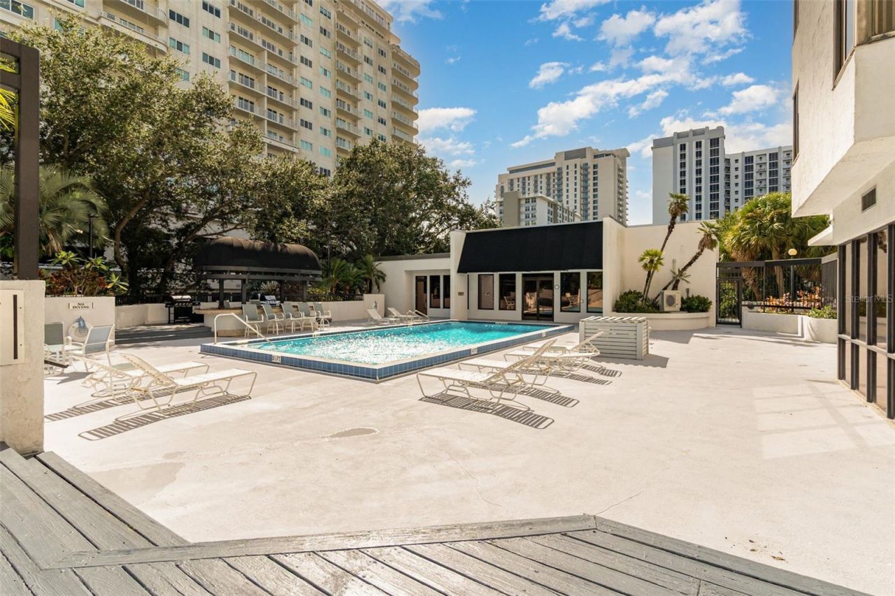 530 E Central Boulevard, Unit 1802, Orlando, FL 32801 Photo