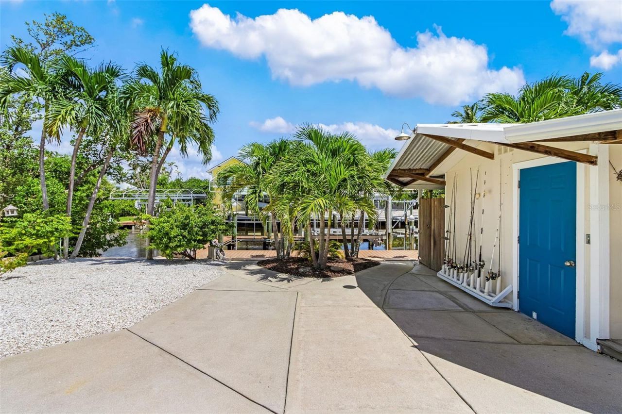 2368 Date Street, Saint James City, FL 33956 Photo