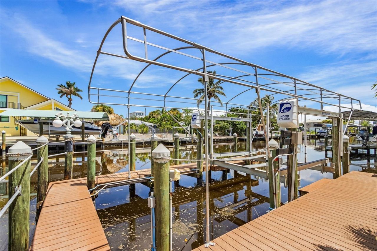 2368 Date Street, Saint James City, FL 33956 Photo