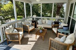 2402 Ion Avenue photo 4