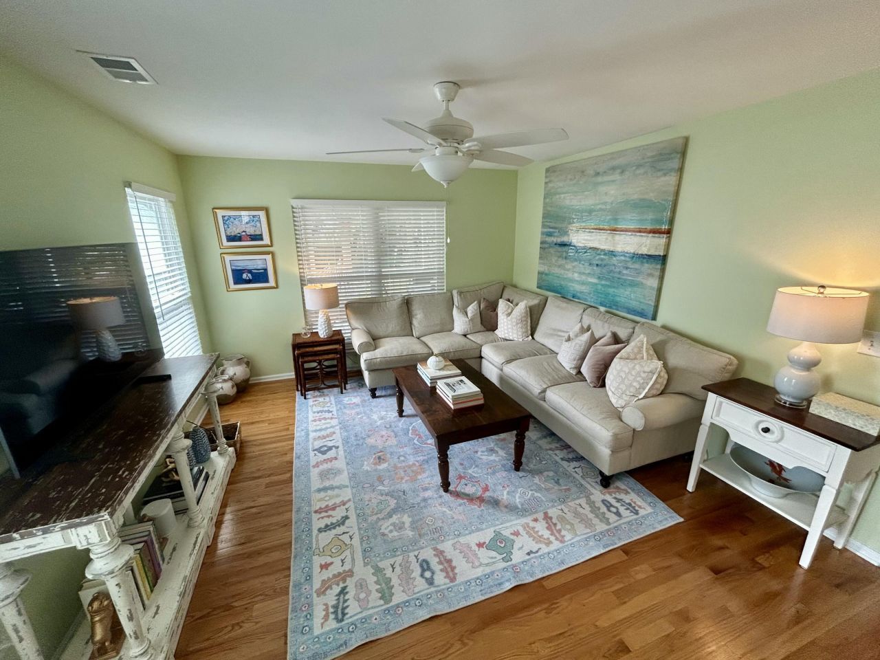 2402 Ion Avenue Photo 28