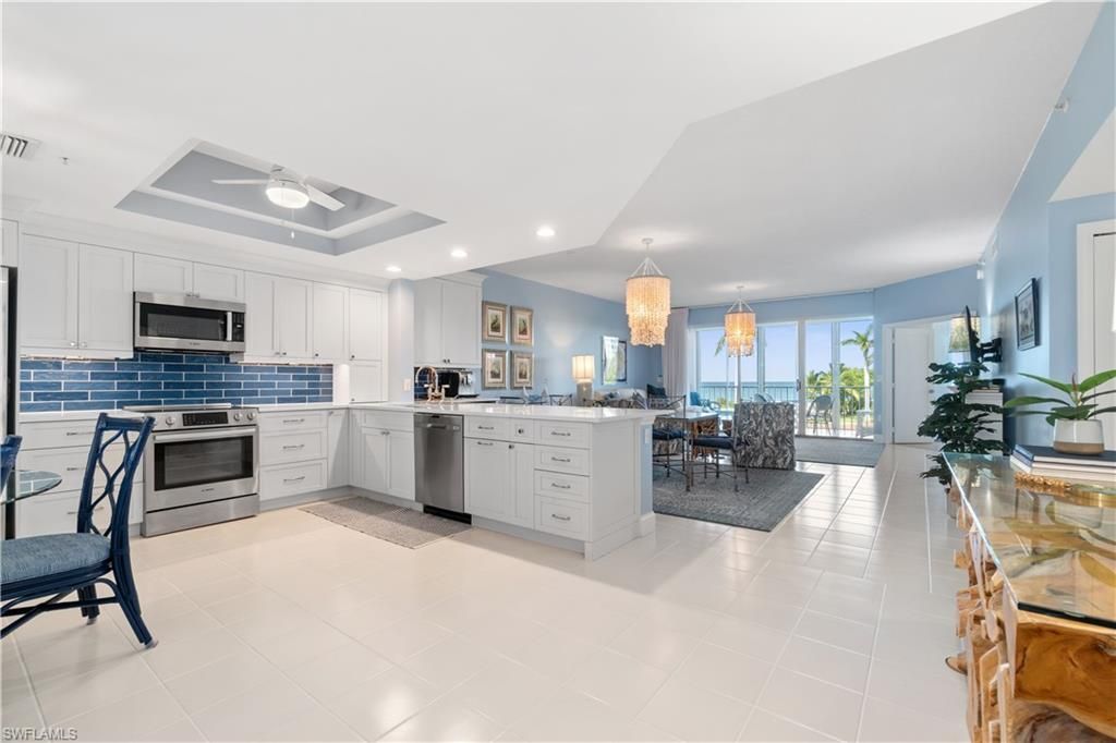 260 Barefoot Beach Blvd, Unit 204, Bonita Springs, FL 34134 Photo