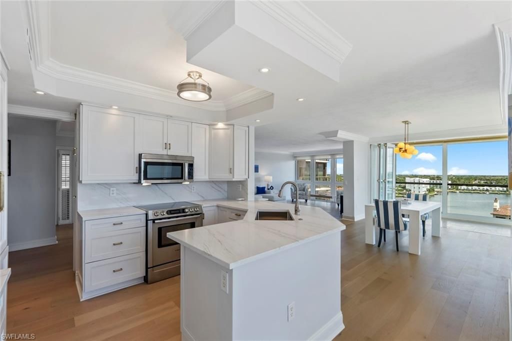 4031 Gulf Shore Blvd N, Unit 95, Naples, FL 34103 Photo