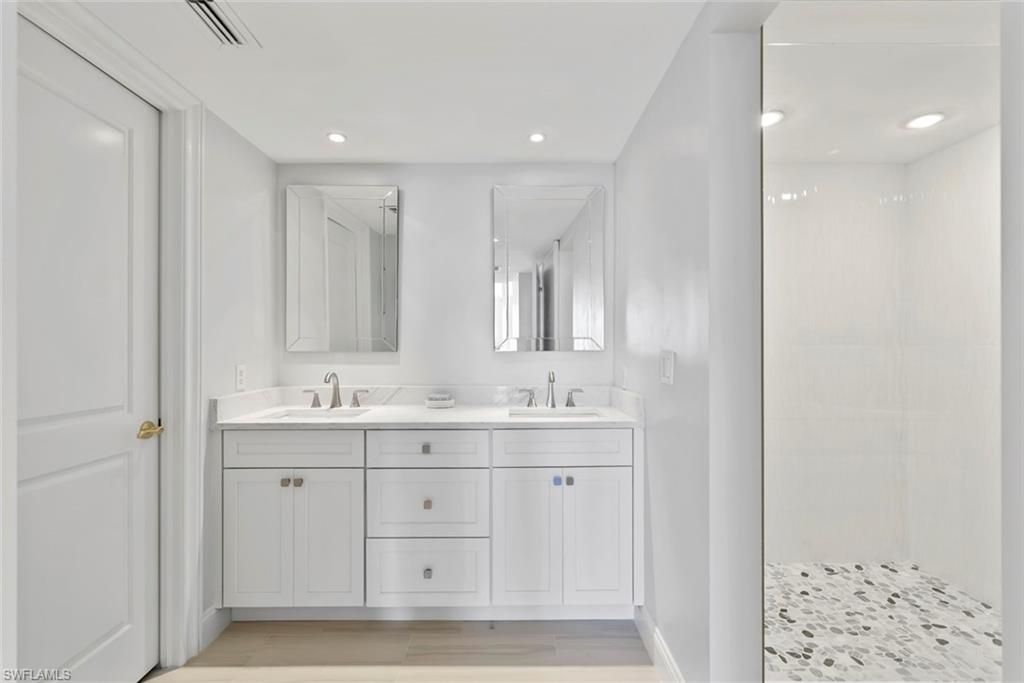 4031 Gulf Shore Blvd N, Unit 95, Naples, FL 34103 Photo