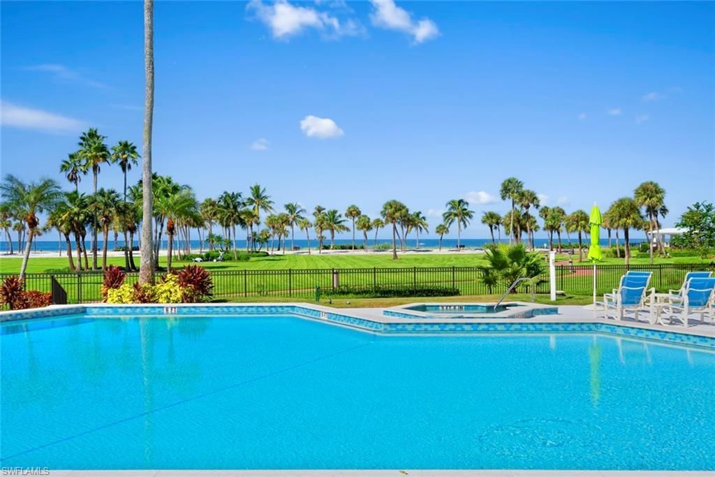 4031 Gulf Shore Blvd N, Unit 95, Naples, FL 34103 Photo