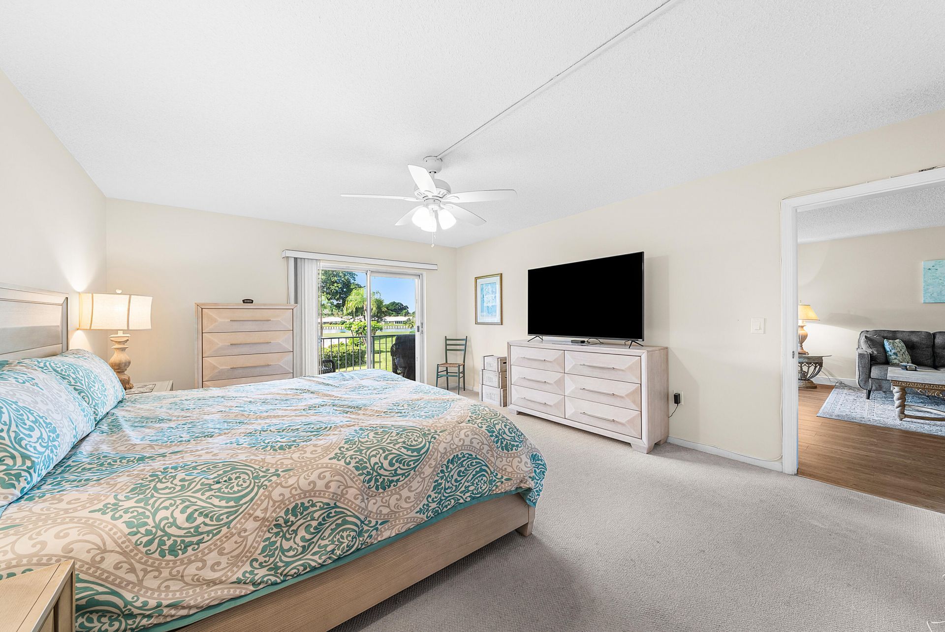 145 Atlantis Boulevard, Unit 203, Atlantis, FL 33462 Photo