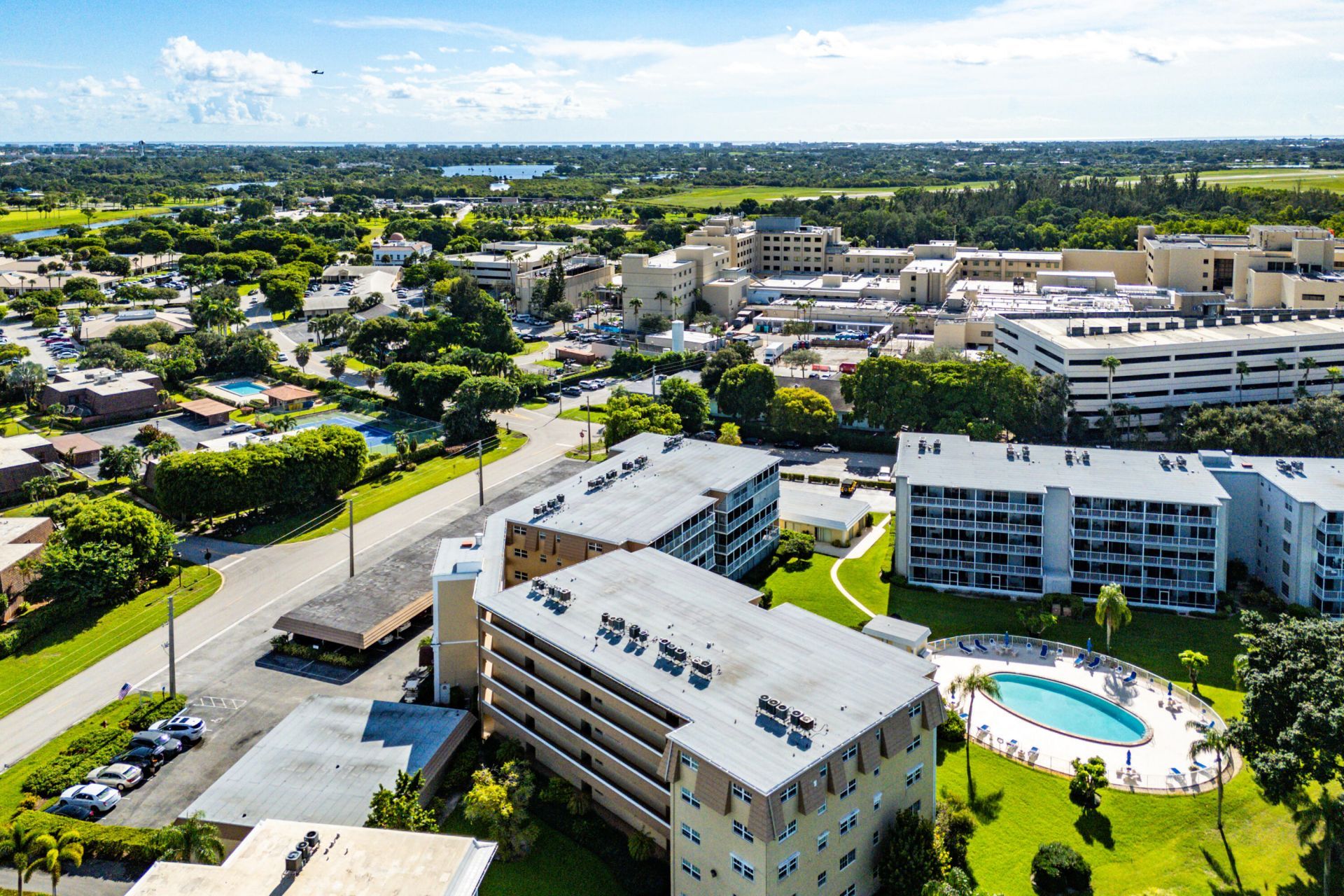 145 Atlantis Boulevard, Unit 203, Atlantis, FL 33462 Photo