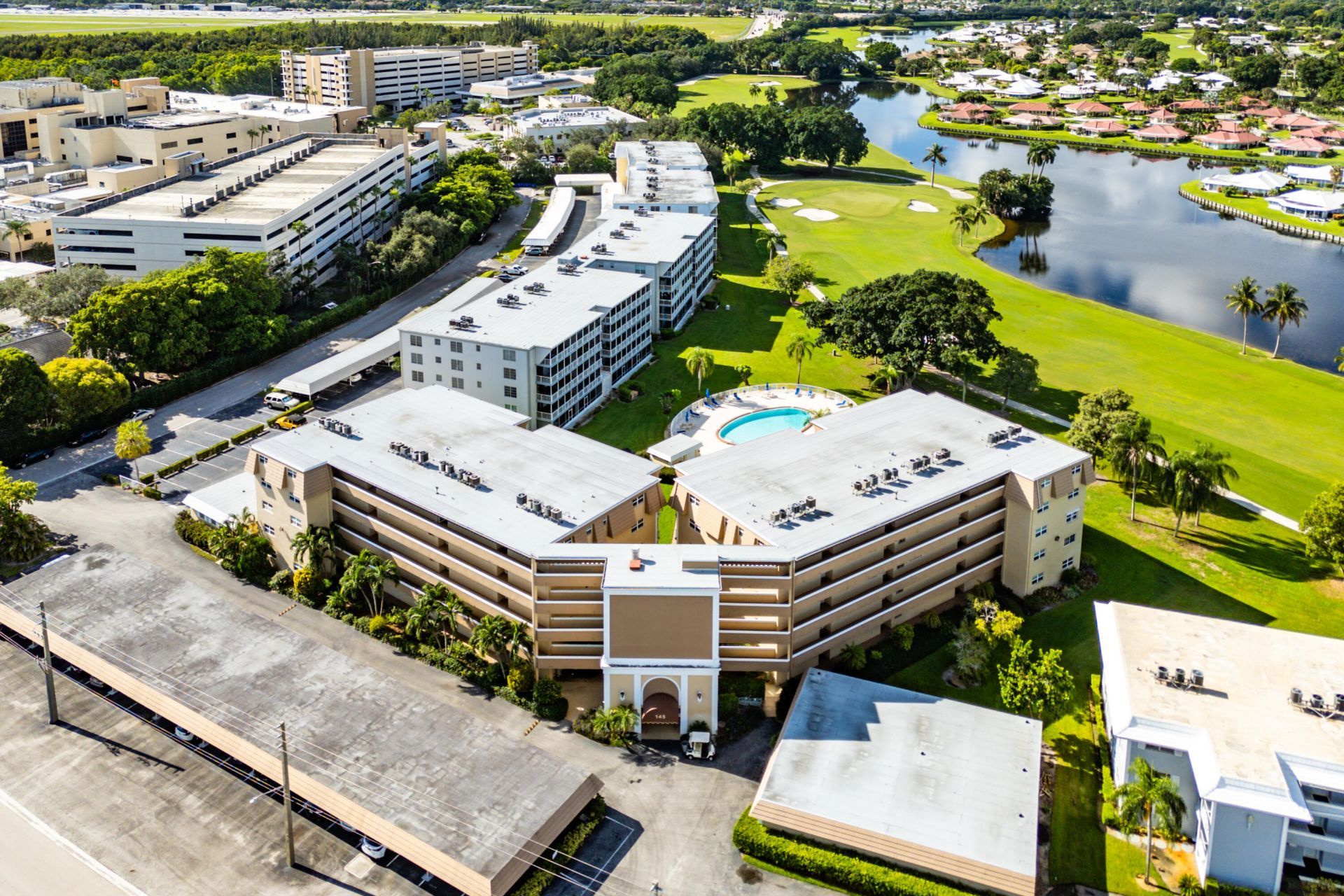 145 Atlantis Boulevard, Unit 203, Atlantis, FL 33462 Photo