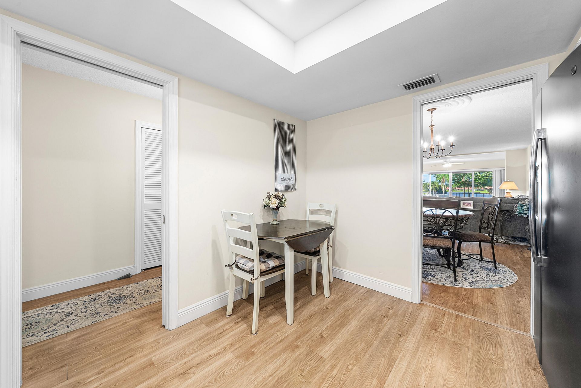 145 Atlantis Boulevard, Unit 203, Atlantis, FL 33462 Photo