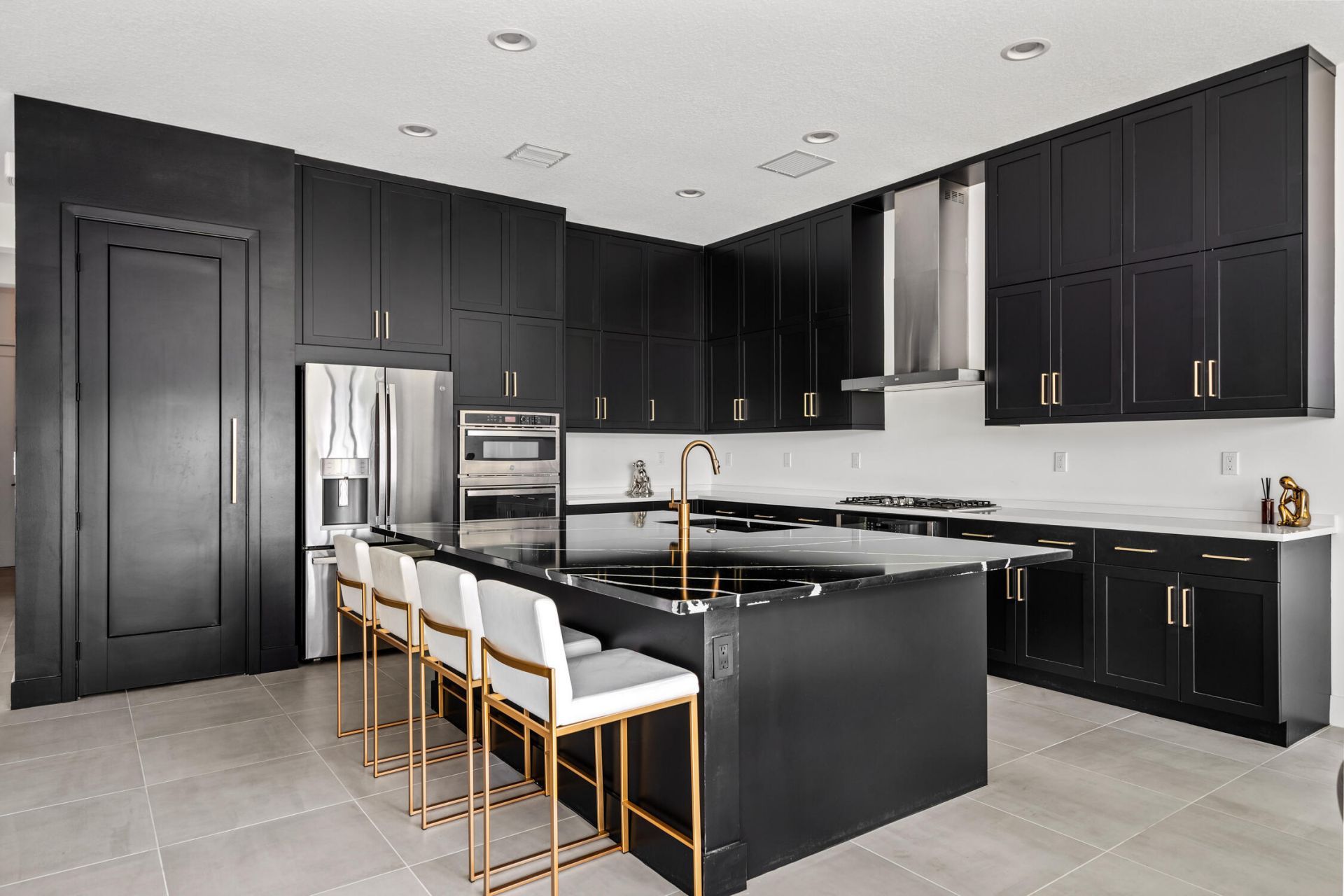 8258 Essex Country Club Drive, Boca Raton, FL 33434 Photo