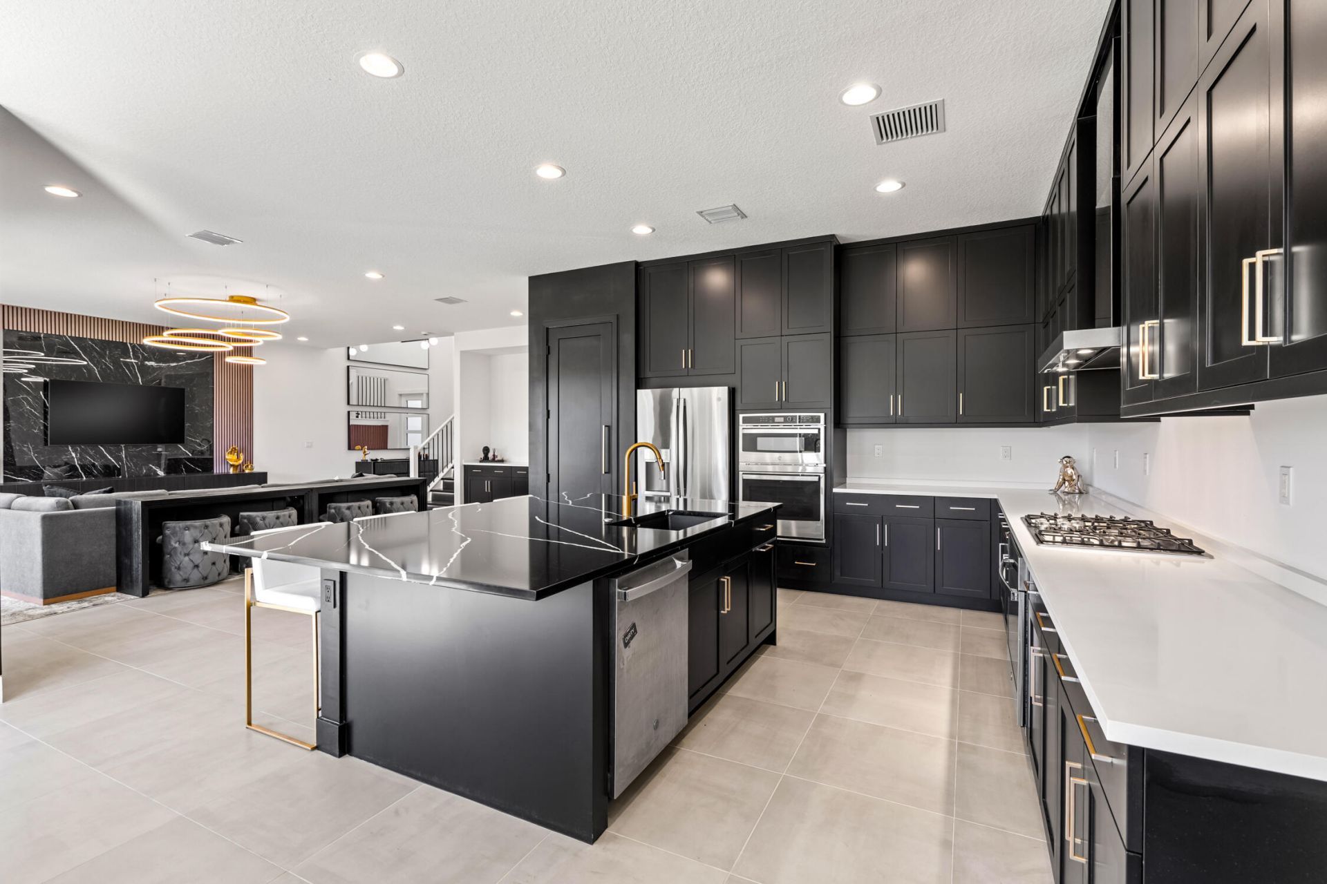 8258 Essex Country Club Drive, Boca Raton, FL 33434 Photo