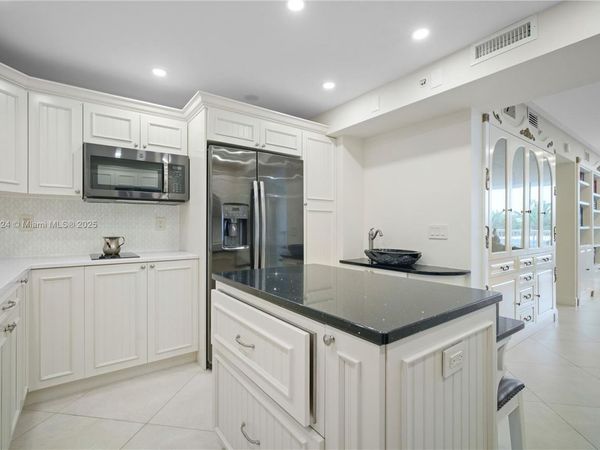 9341 Collins Ave, Unit 205, Surfside, FL 33154