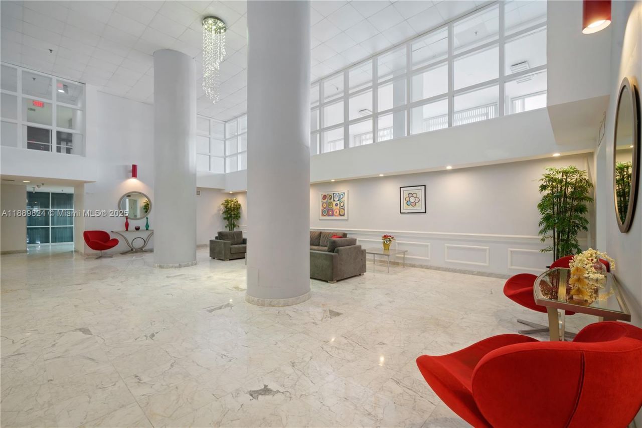 9341 Collins Ave, Unit 205, Surfside, FL 33154 Photo