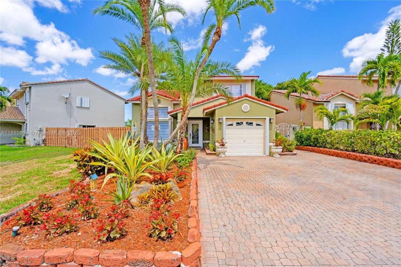 10213 SW 156th Ave, Miami, FL 33196 Photo