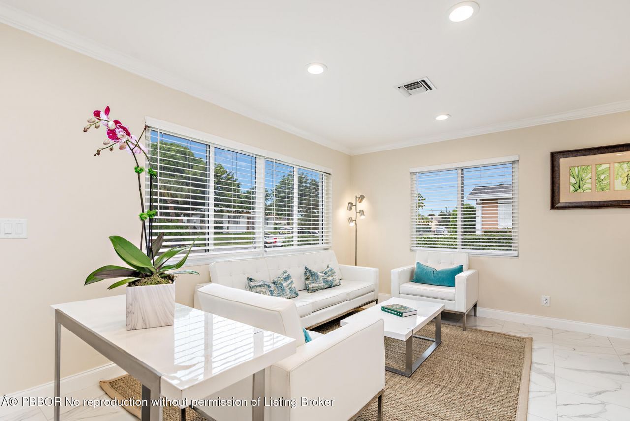 369 Valley Forge Road, West Palm Beach, FL 33405 Photo