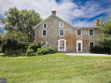 385 ALBRIGHT ROAD, KUTZTOWN, PA 19530