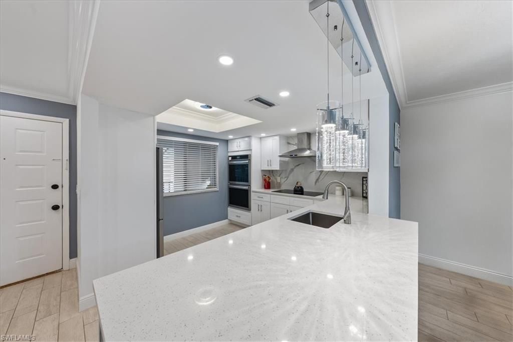 5841 Rattlesnake Hammock Rd, Unit 2, Naples, FL 34113 Photo