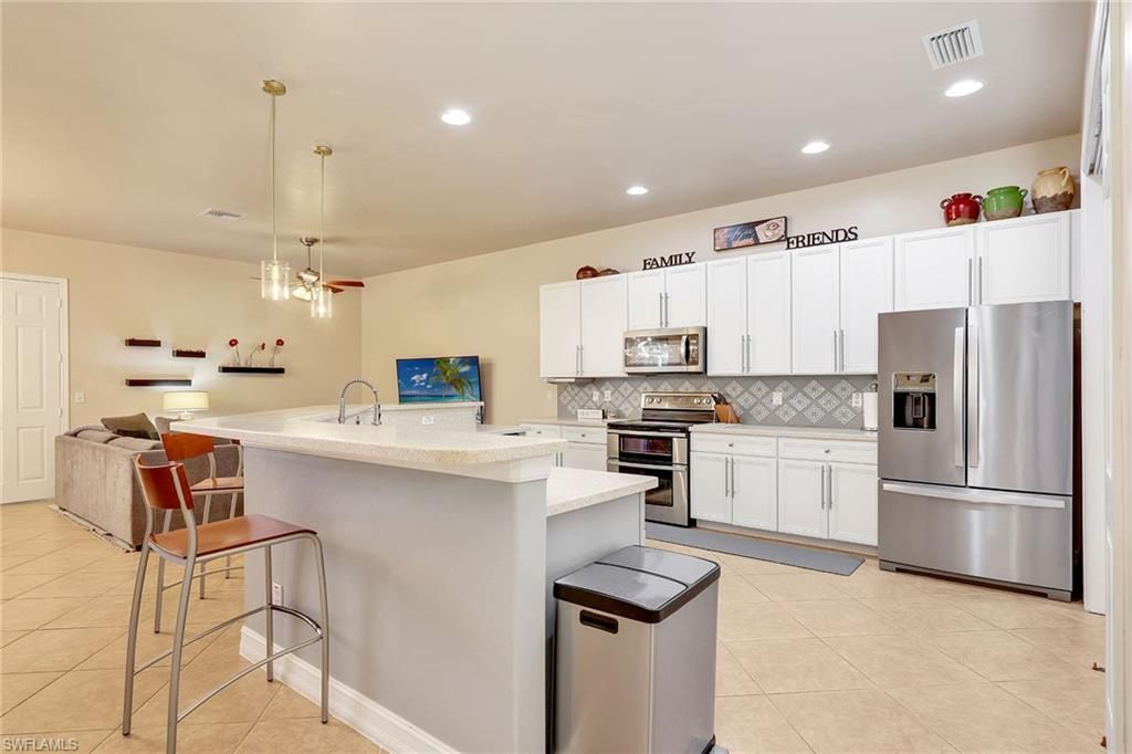 14611 Indigo Lakes Cir, Naples, FL 34119 Photo