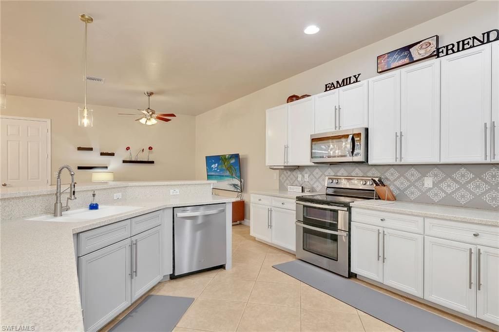 14611 Indigo Lakes Cir, Naples, FL 34119 Photo