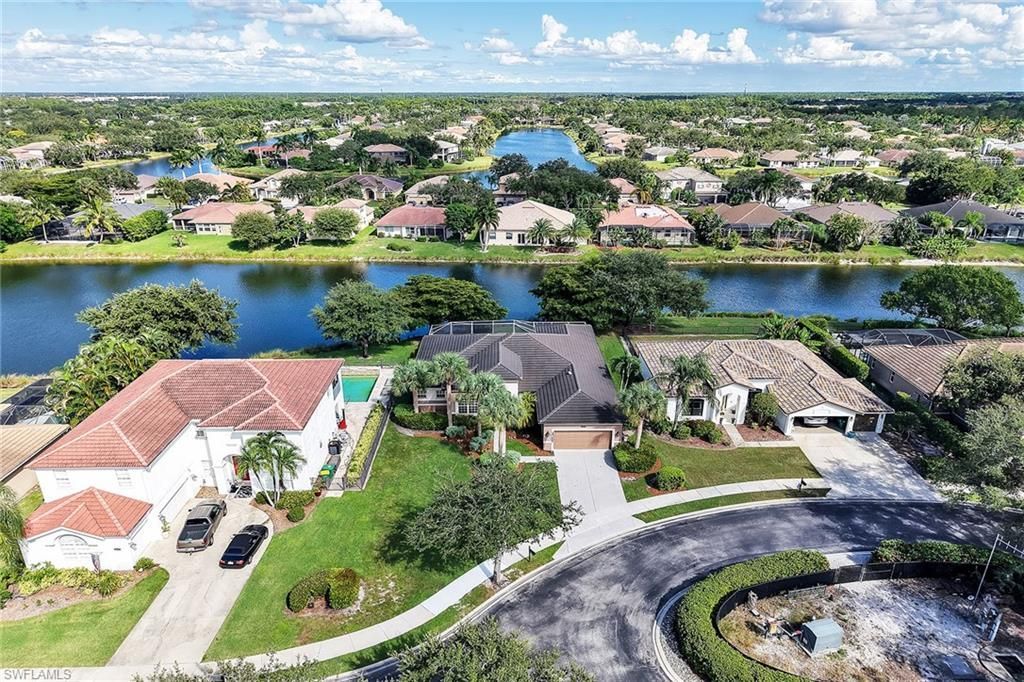 14611 Indigo Lakes Cir, Naples, FL 34119 Photo