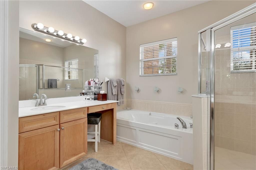 14611 Indigo Lakes Cir, Naples, FL 34119 Photo