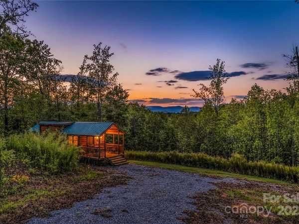 1136 Bauguess Mill Road, Traphill, NC 28685