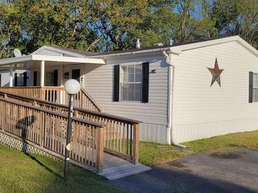 1021 REDWOOD COURT, HAMBURG, PA 19526