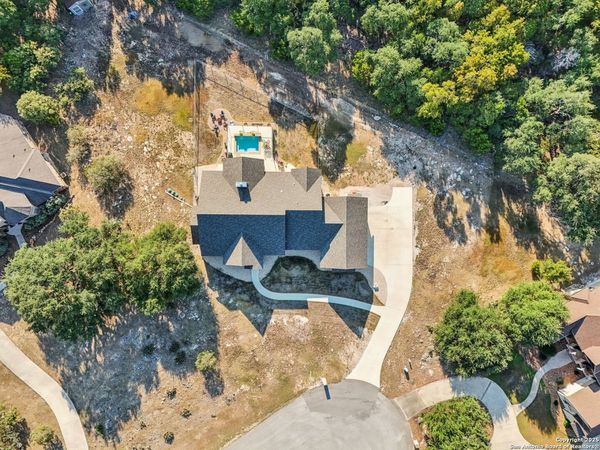 449 Hanging Oak, Spring Branch, TX 78070