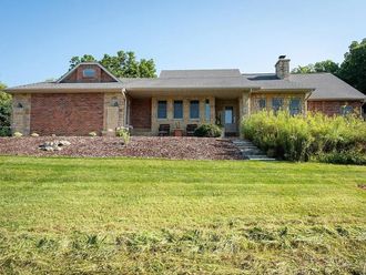 7822 Burr Oak Road Roscoe, IL 61073