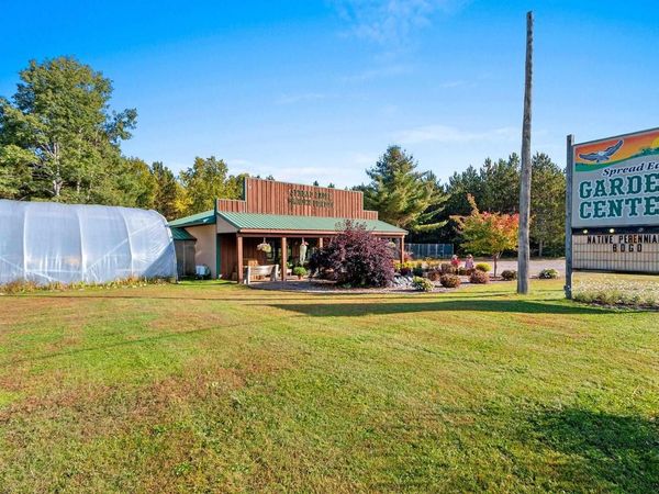 4413 N LAKE ROAD S, Florence, WI 54121