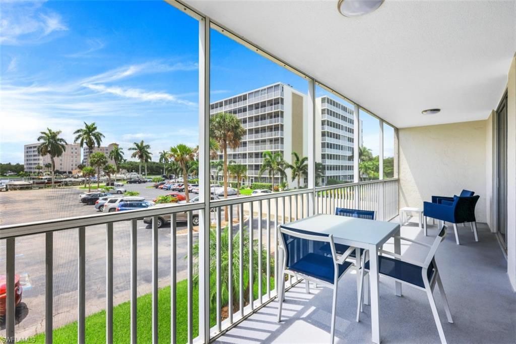 5 Bluebill Ave, Unit 210, Naples, FL 34108 Photo