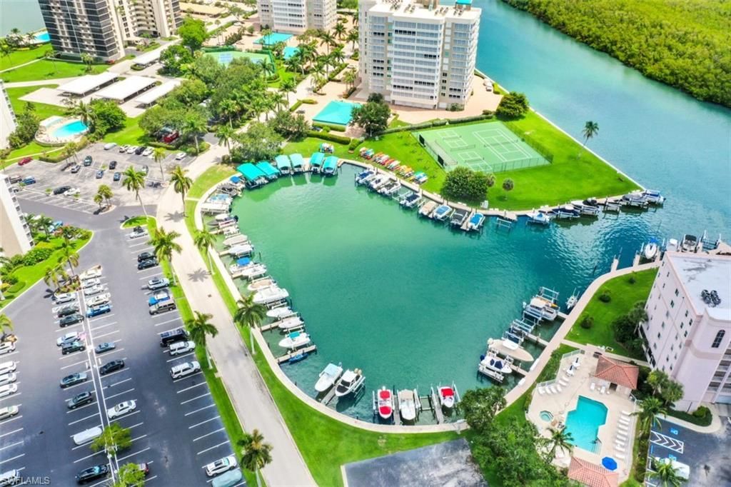 5 Bluebill Ave, Unit 210, Naples, FL 34108 Photo