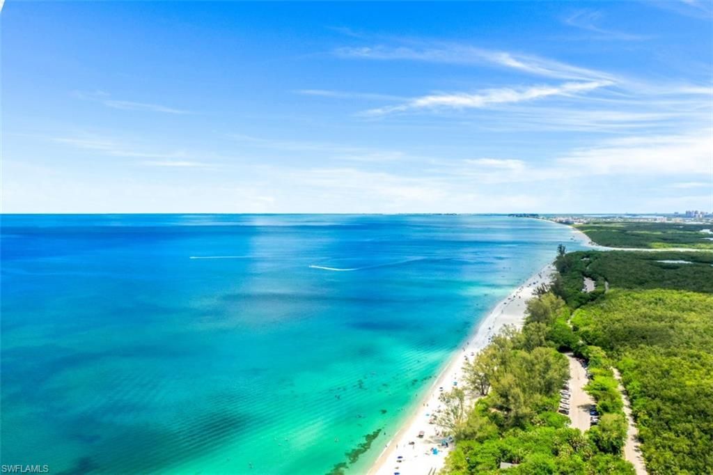 5 Bluebill Ave, Unit 210, Naples, FL 34108 Photo