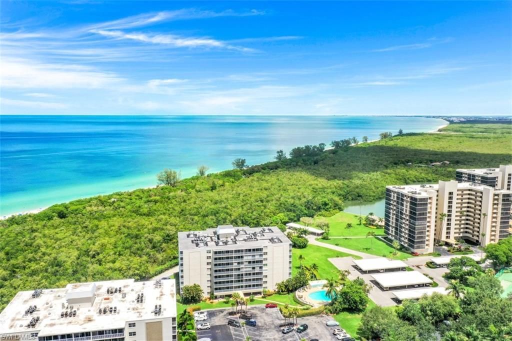 5 Bluebill Ave, Unit 210, Naples, FL 34108 Photo