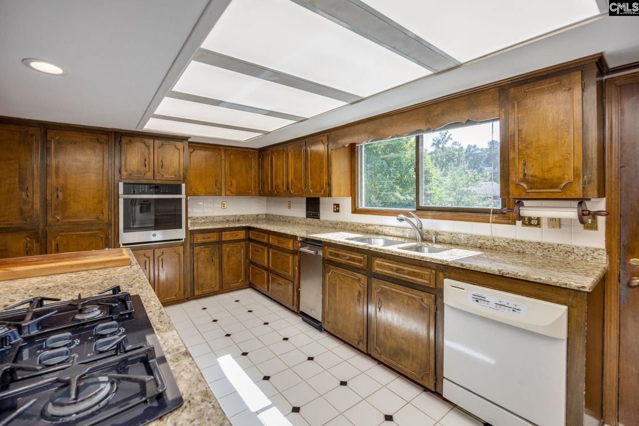 539 Circle H Woods Road Photo 31