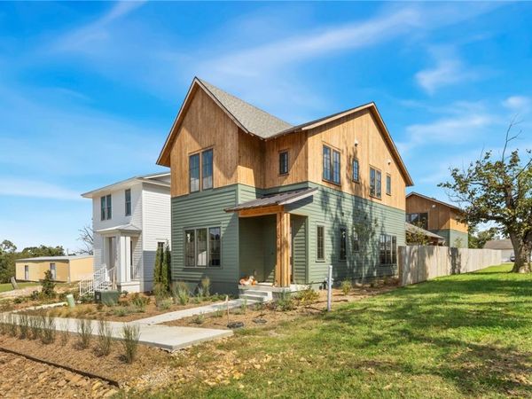 1016 NW A Street , Bentonville, AR 72712