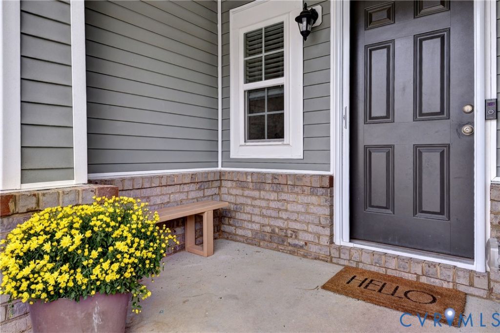 7713 Leeds Castle Lane, New Kent, VA 23124 Main Photo