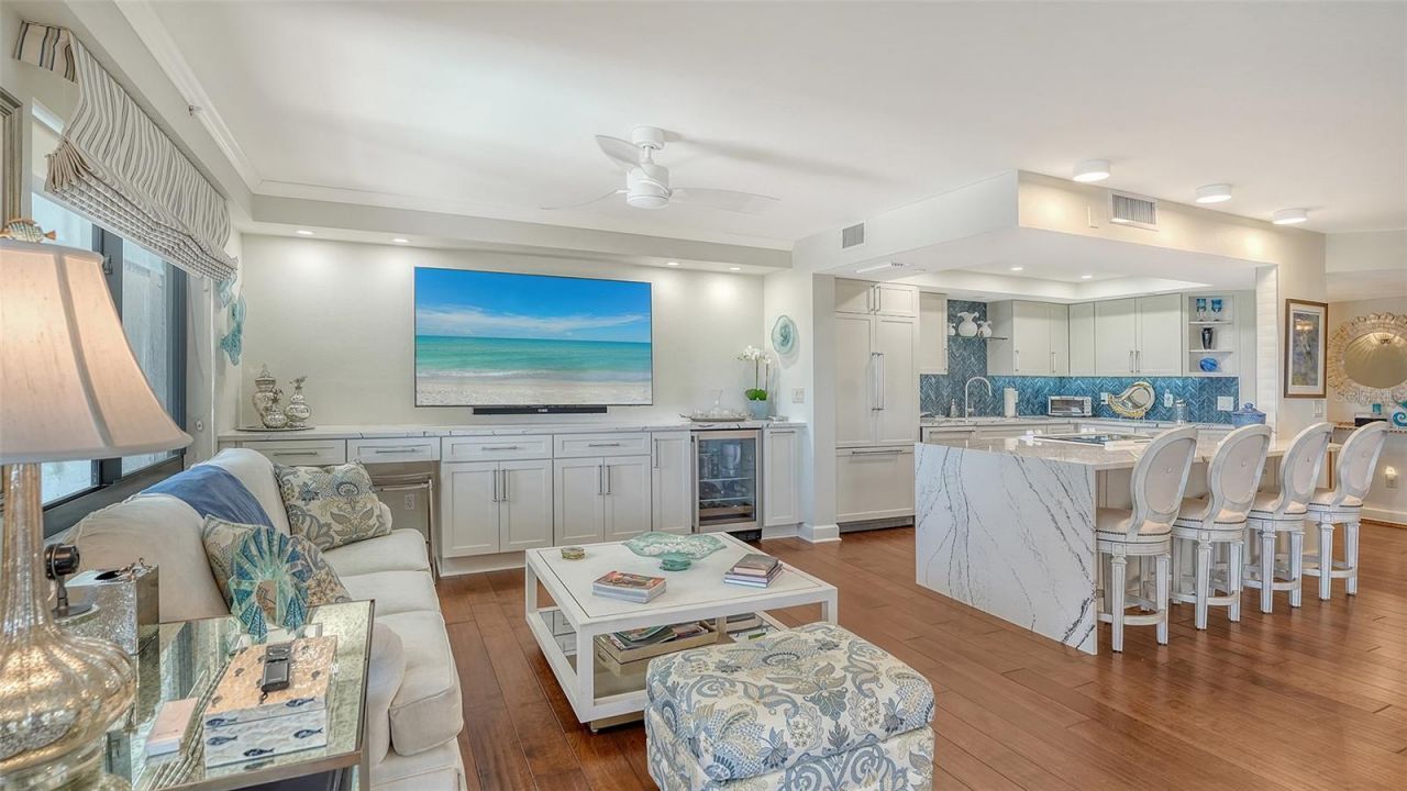 1100 Benjamin Franklin Drive, Unit 604, Sarasota, FL 34236 Photo