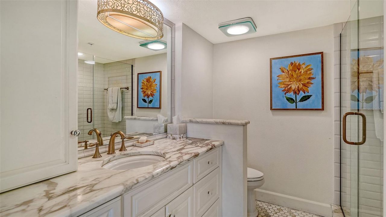 1100 Benjamin Franklin Drive, Unit 604, Sarasota, FL 34236 Photo