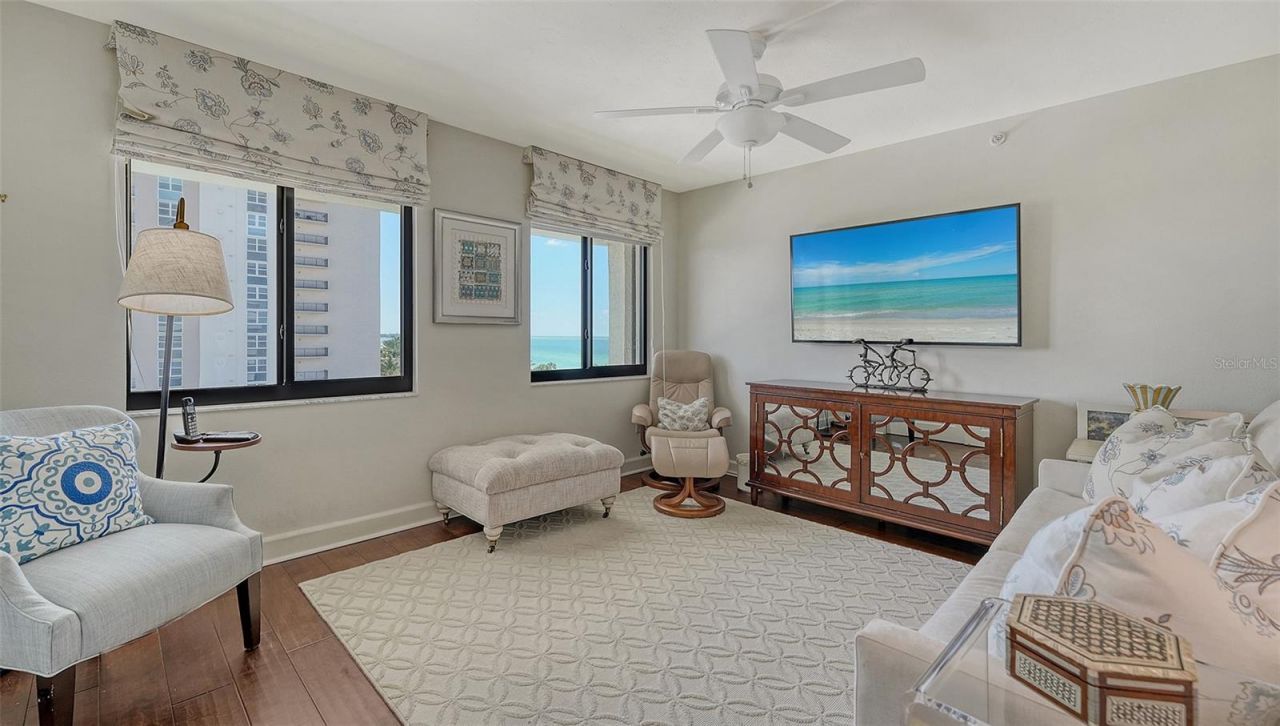 1100 Benjamin Franklin Drive, Unit 604, Sarasota, FL 34236 Photo