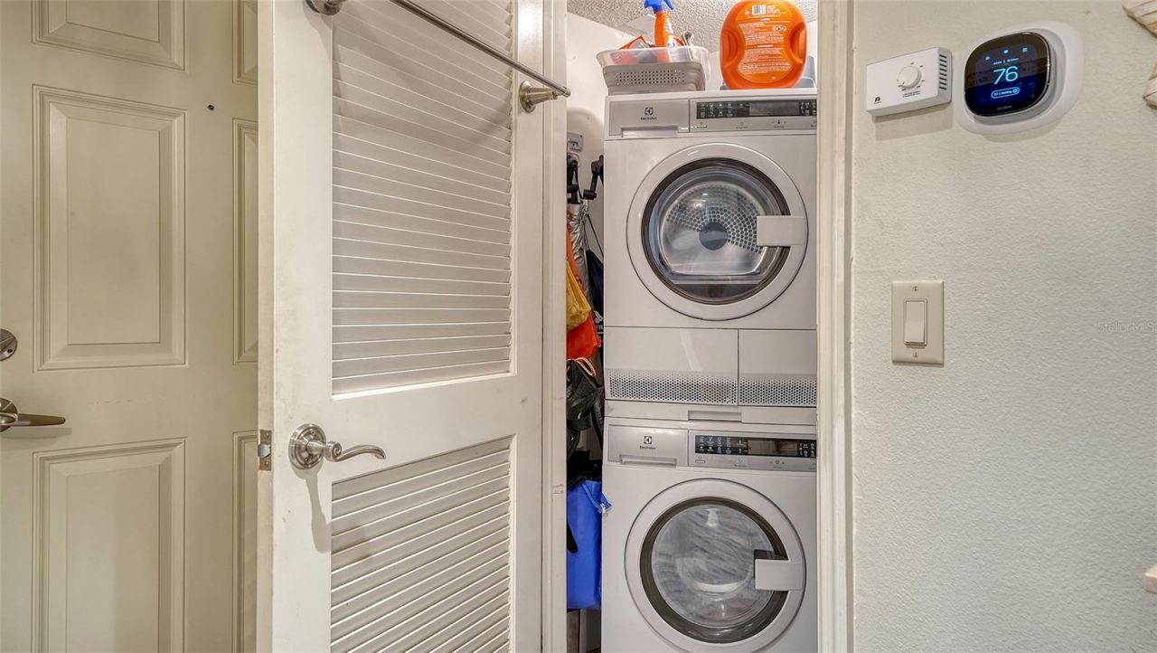 1100 Benjamin Franklin Drive, Unit 604, Sarasota, FL 34236 Photo