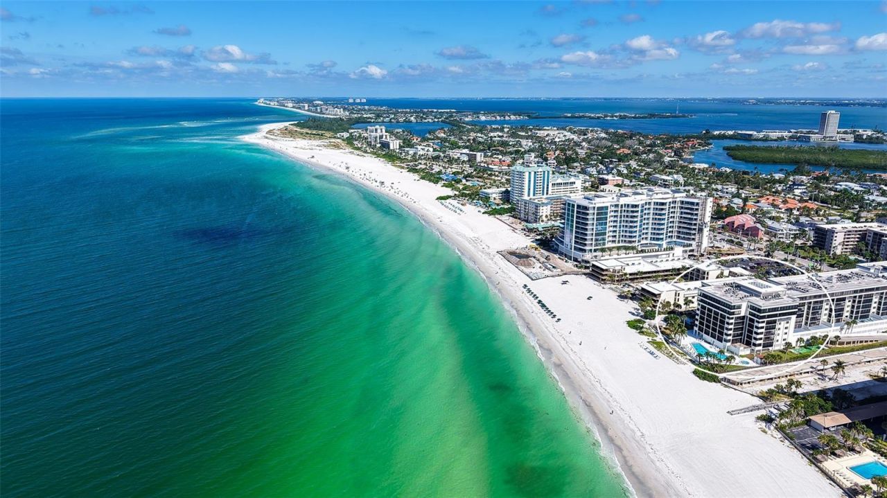 1100 Benjamin Franklin Drive, Unit 604, Sarasota, FL 34236 Photo