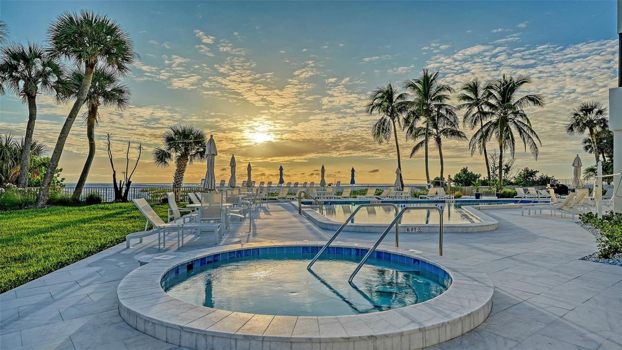 1100 Benjamin Franklin Drive, Unit 604, Sarasota, FL 34236 Photo