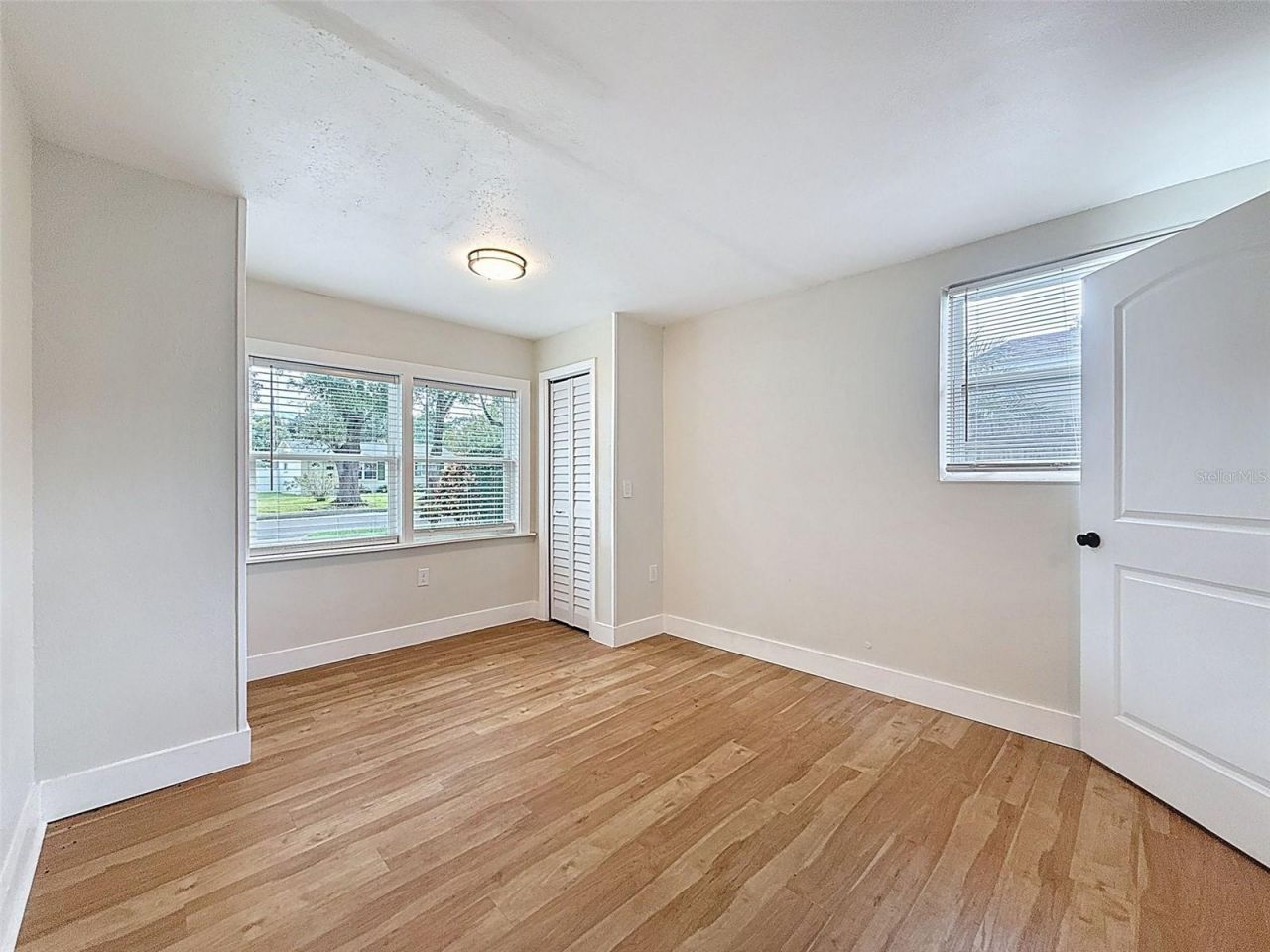 1121 49th Ave N, Saint Petersburg, FL 33703 Photo