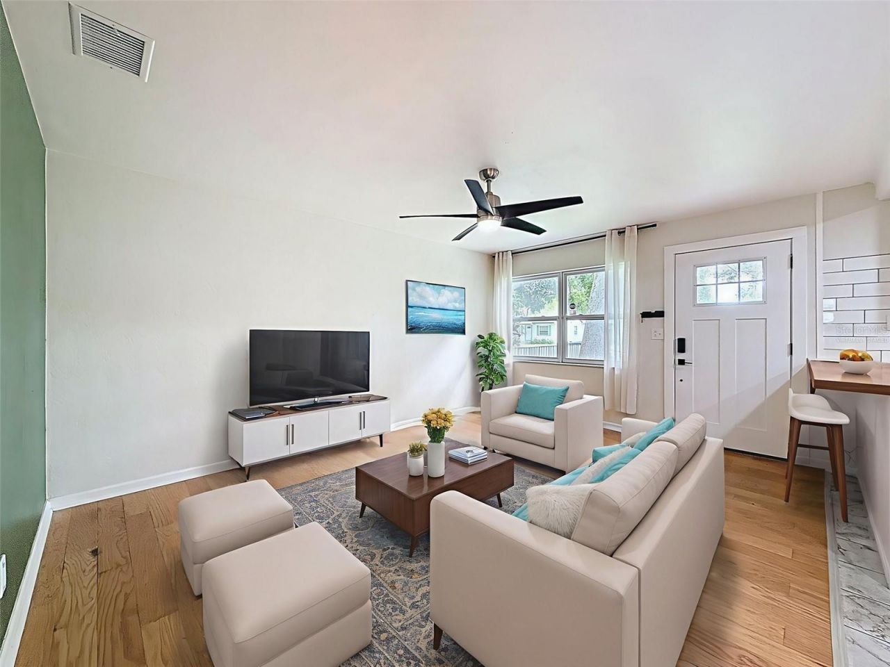 1121 49th Ave N, Saint Petersburg, FL 33703 Photo