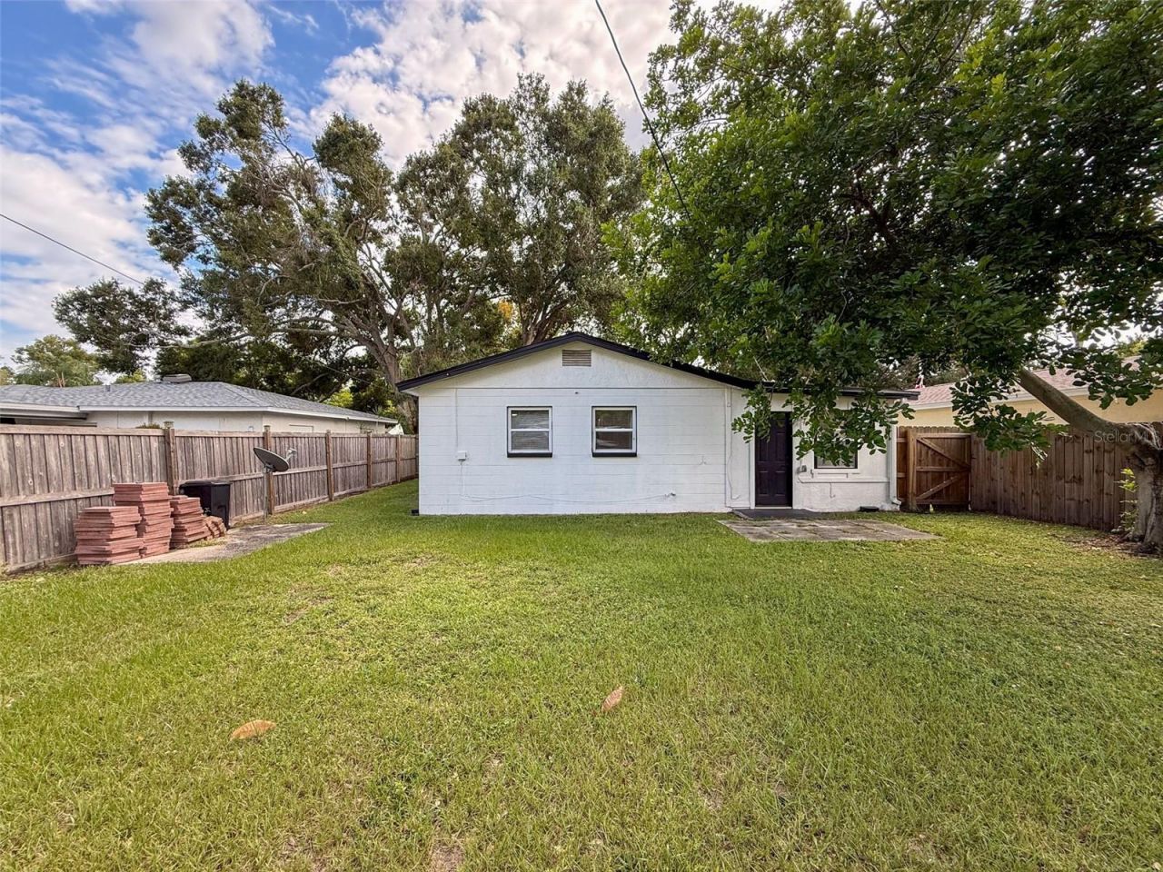 1121 49th Ave N, Saint Petersburg, FL 33703 Photo